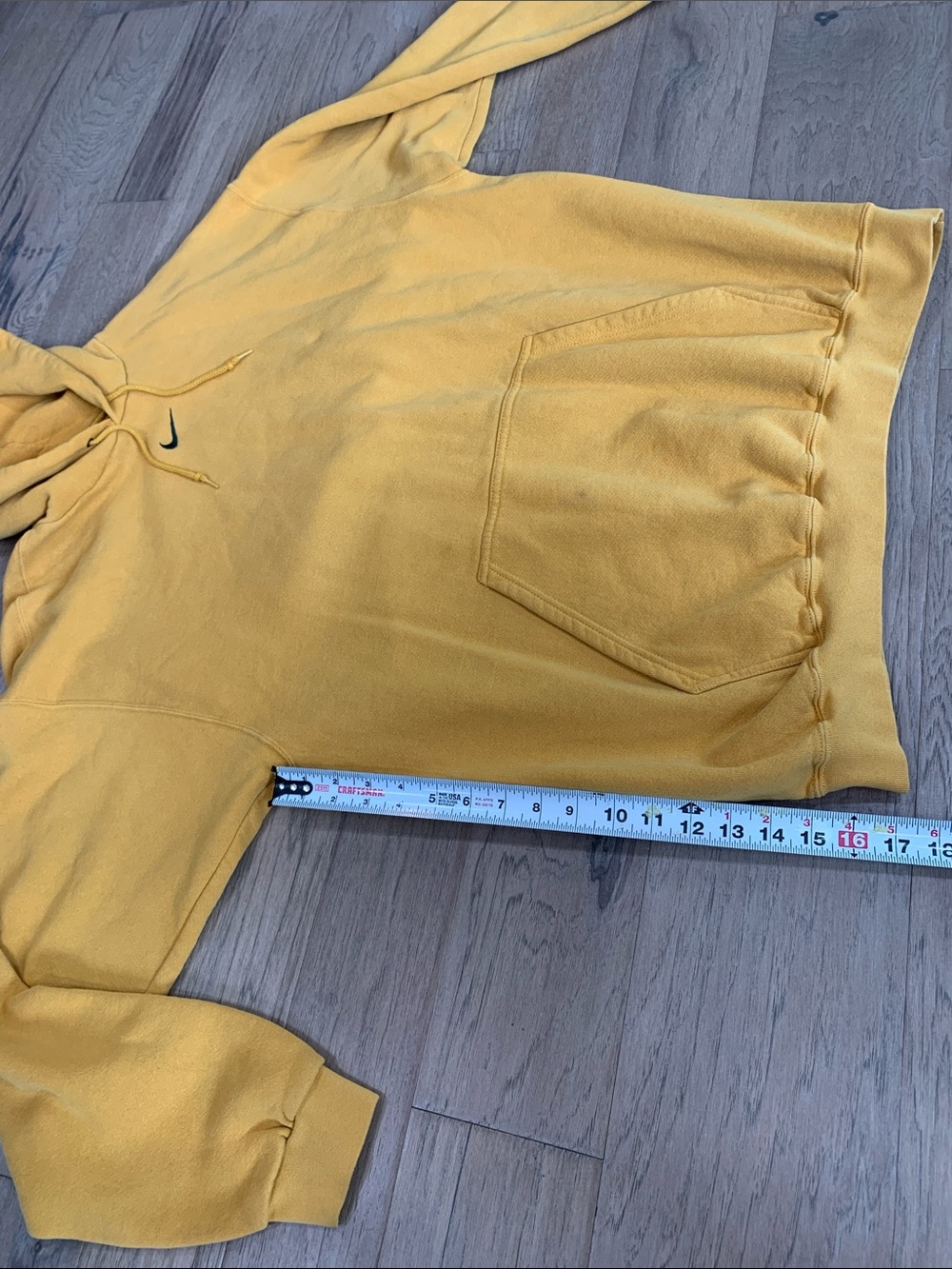 Vintage Nike Yellow Hooded Sweatshirt with Black Swoosh Size XL - Picture 6 of 10
